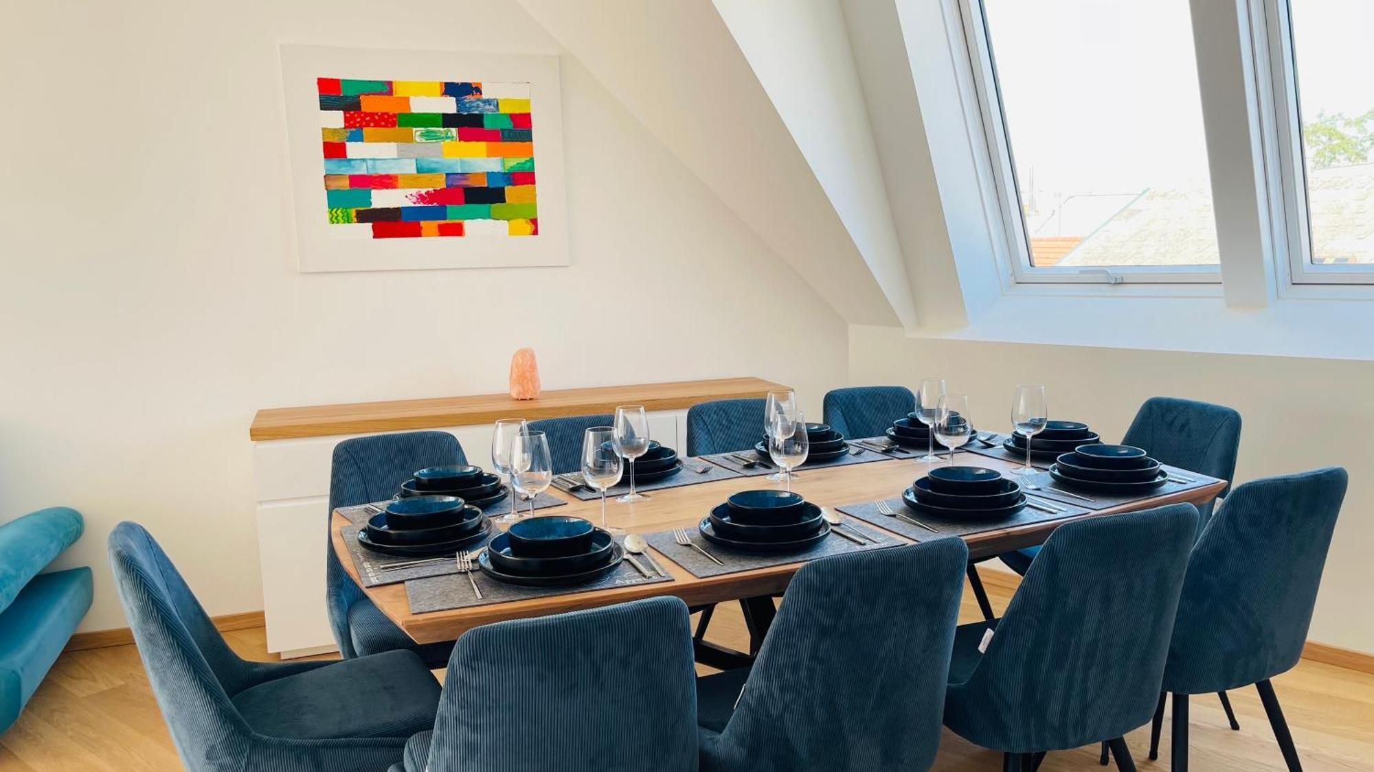 Spacious Penthouse - 4 For Up To 10 Guests - Contactless Check-in Apartamento *