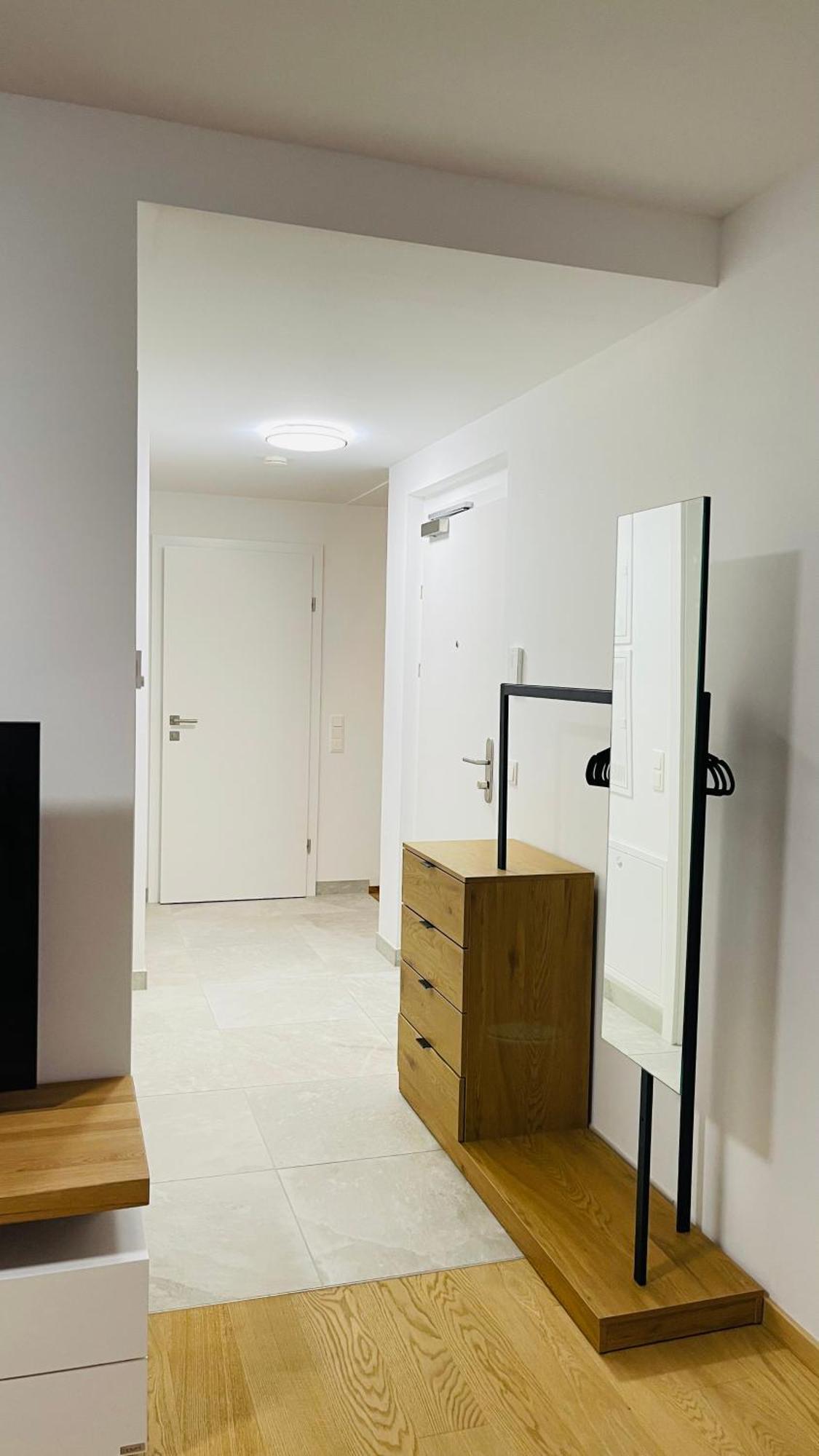 Spacious Penthouse - 4 For Up To 10 Guests - Contactless Check-in Apartamento *