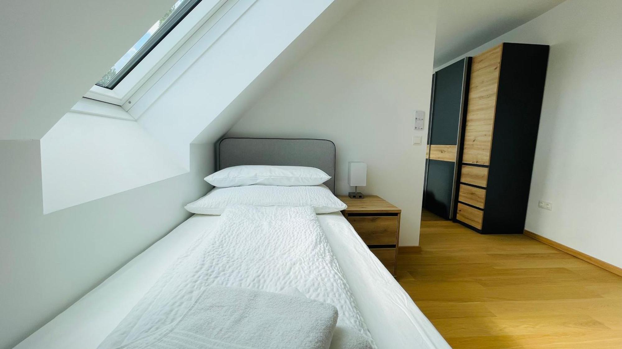 Apartamento Spacious Penthouse - 4 For Up To 10 Guests - Contactless Check-in Viena